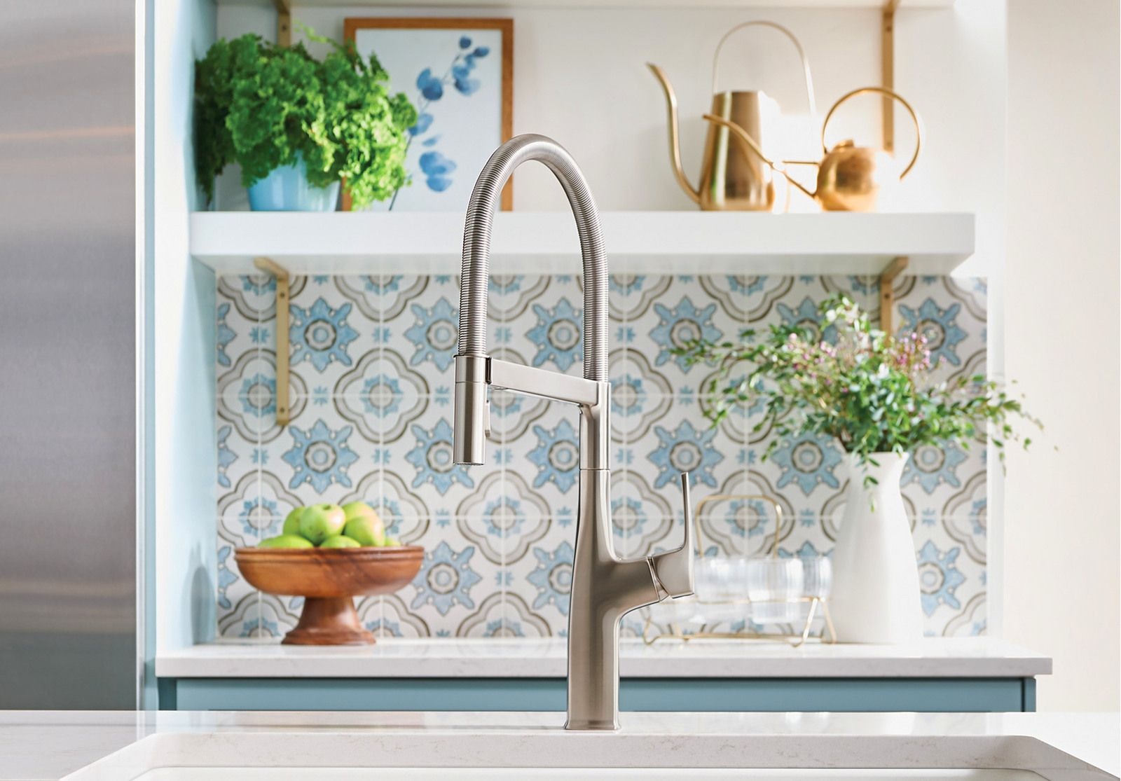 Rivana Semi-Pro Pull-Down Dual-Spray Kitchen Faucet, PVD Steel Z1L7 - product image 3