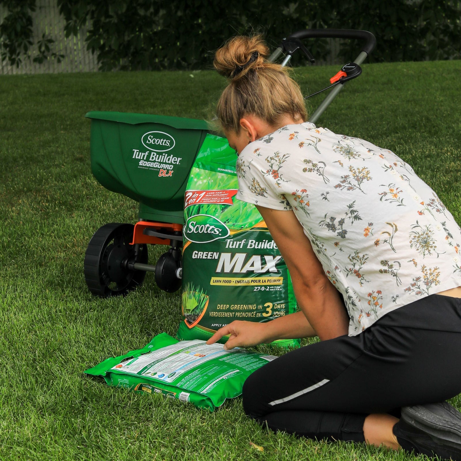 Turf Builder Green MAX Lawn Fertilizer, 27-0-2, 350-m2 C5A7 - product image 2