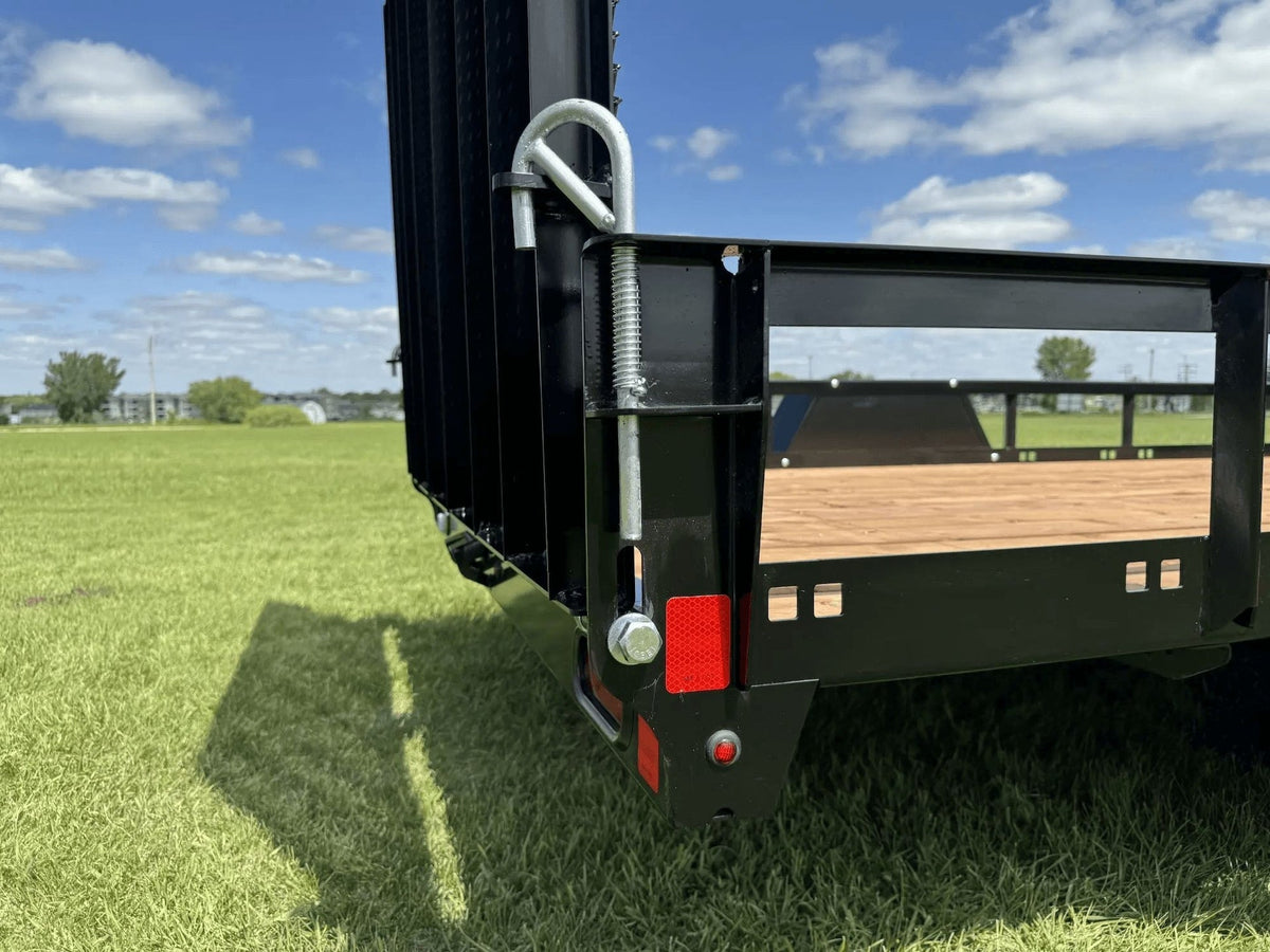 77-in x 12-ft Utility Trailer With Gate, Black Y8F5 - product image 8