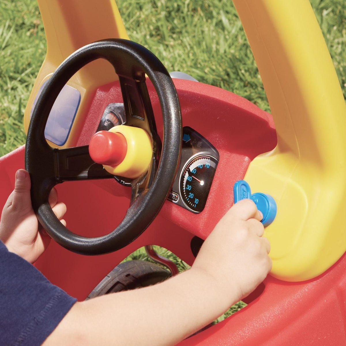 Cozy Coupe Ride-On Interactive Toy For Kids, Ages 1.5+ Y6W6 - product image 7