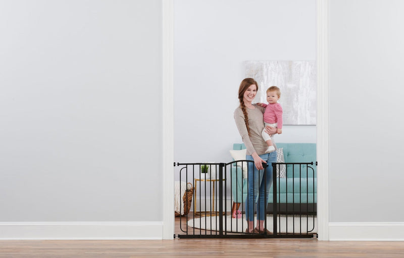 Home Accents Super Wide Safety Gate W1S8
