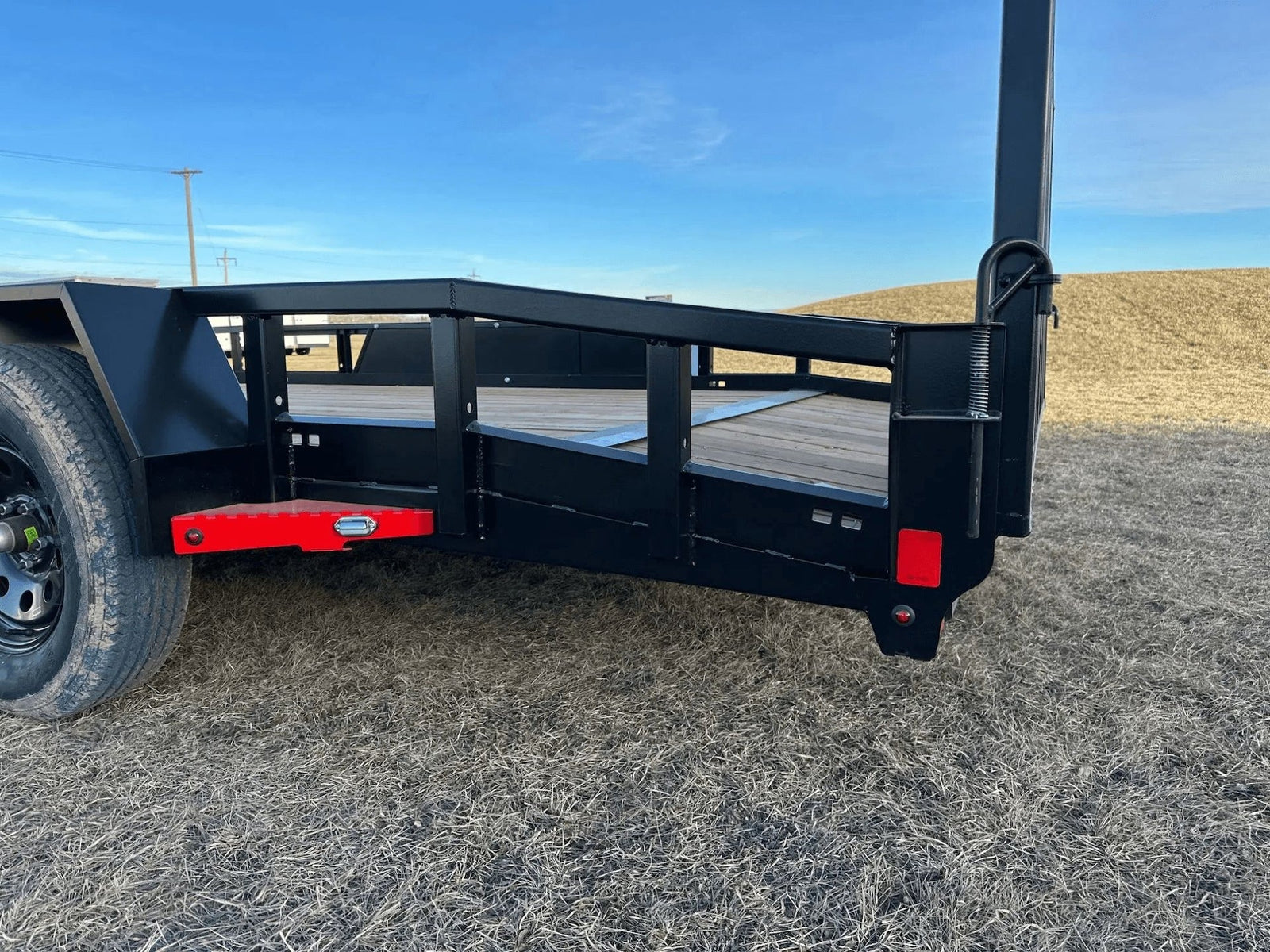 83-in x 16-ft Tandem Axle Utility Trailer, Black E8Y0 - product image 3