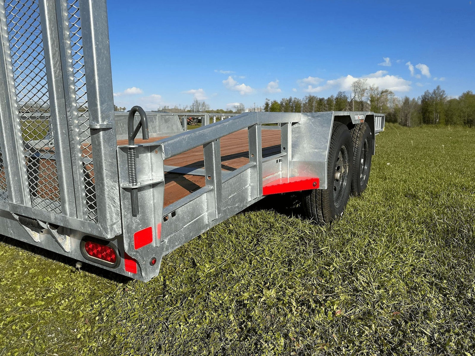 83-in x 16-ft Tandem Axle Utility Trailer, Galvanized Z7Q5 - product image 5