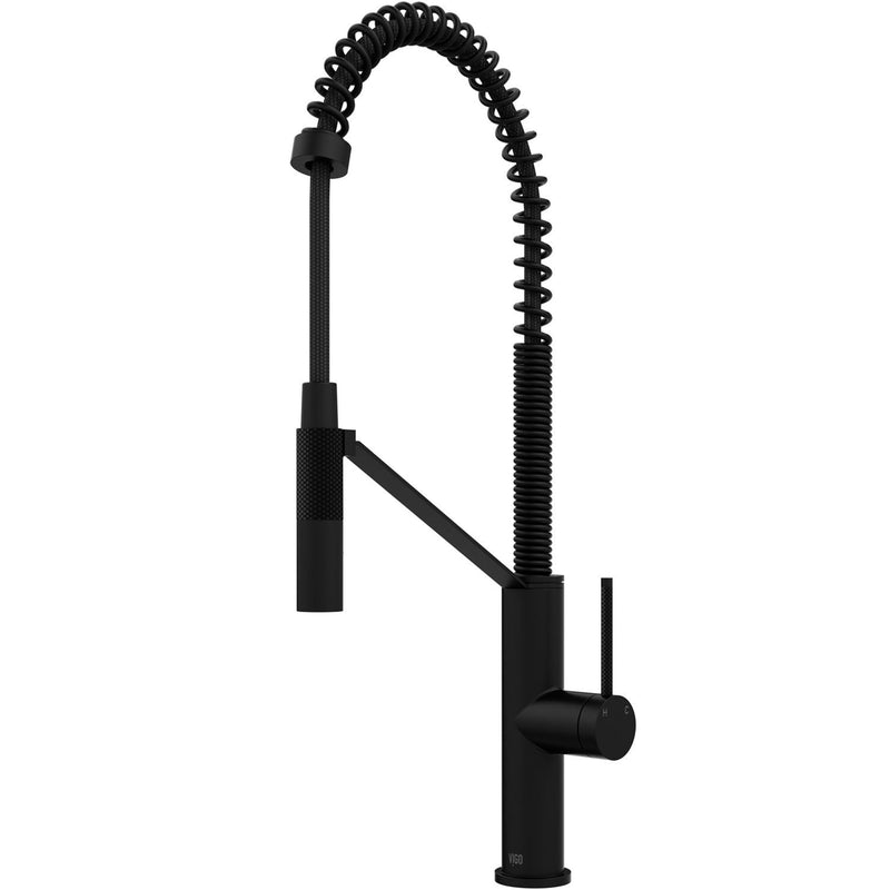 Livingston Magnetic Kitchen Faucet with Cfiber Technology, Matte Black J6A8